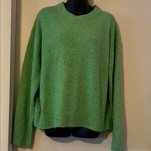 American Eagle Outfitters Vibrant Green Crew Neck Sweater